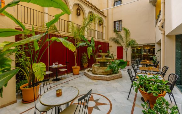 H10 Corregidor Boutique Hotel