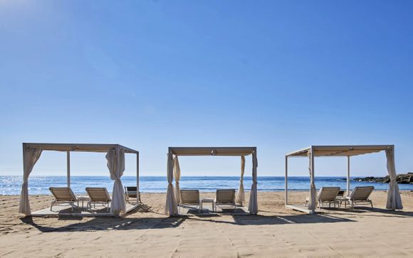 Conrad Chia Laguna Sardinia 5*