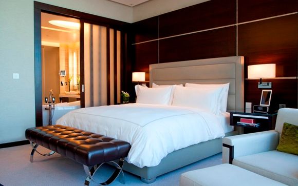 Rosewood Abu Dhabi Al Maryah Island 5*