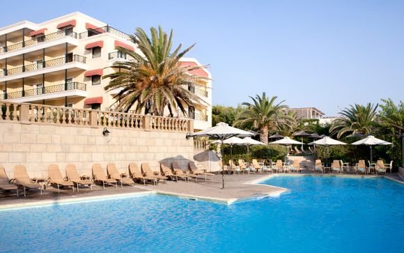 Ramada Attica Riviera 4*