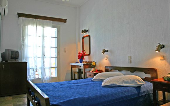 Kamari - Artemis Hotel