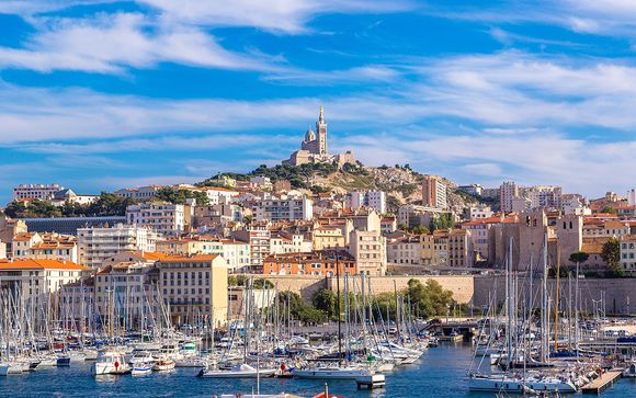 Radisson Blu Hotel Marseille Vieux Port 4*