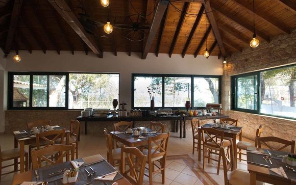 Akra Morea Hotel & Residence 4*