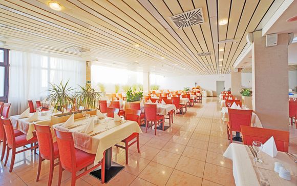Marko Polo Hotel 4*