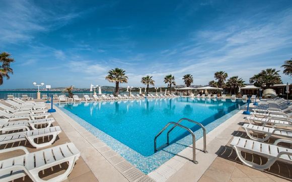 Hotel Dioscuri Bay Palace 4*