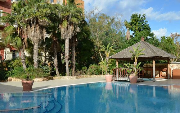 Maritim Antonine Hotel & SPA 4*