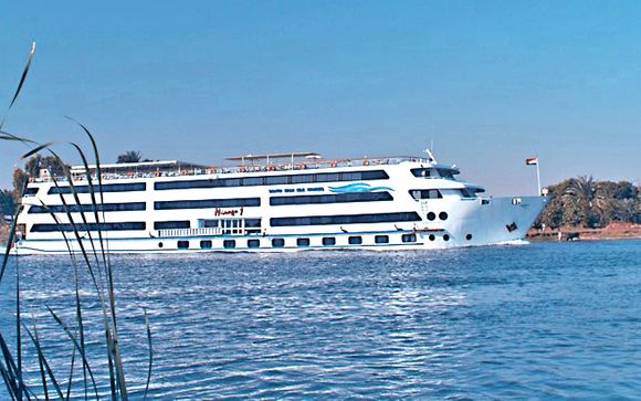 La nave M/Y Mirage o similare