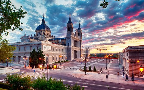 Hotel Miguel angel By Blue Bay 5*