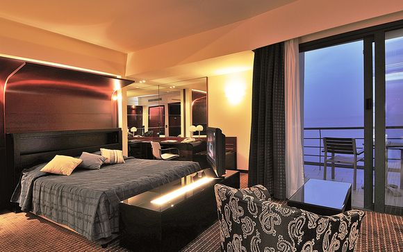 Club Hotel Casino Loutraki 5*