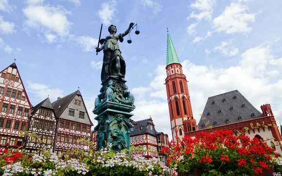 Living Hotel Frankfurt 4*