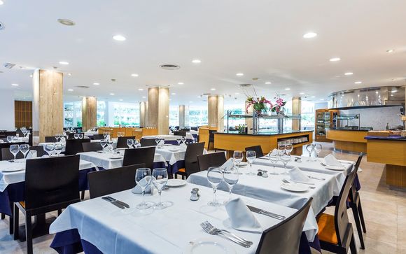 Hotel & Apartments Leman 4*