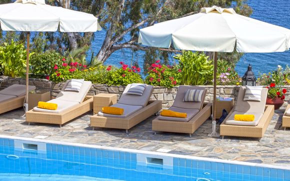 Aegean Suites 5*