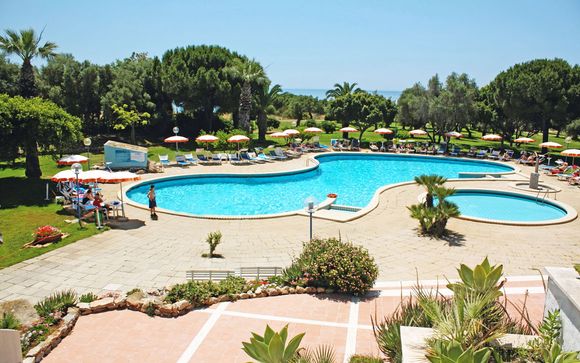 Club Alicudi 4*