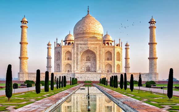 India Sacra, Tour del Triangolo d'Oro e Varanasi
