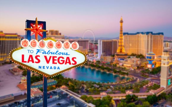 Combinato Doubletree By Hilton Times Square West + Caesars Palace Las Vegas Stay & Show