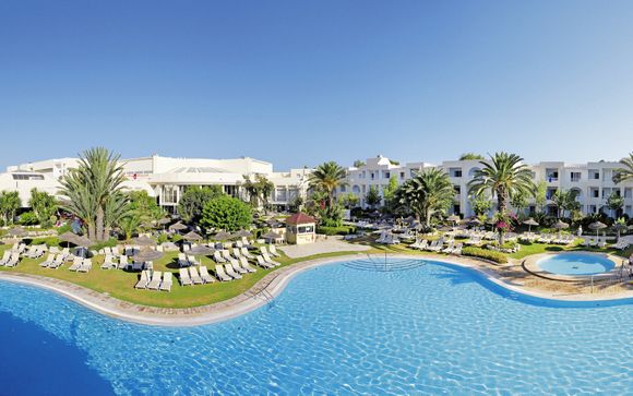 Hotel Club Magic Life Africana 5*