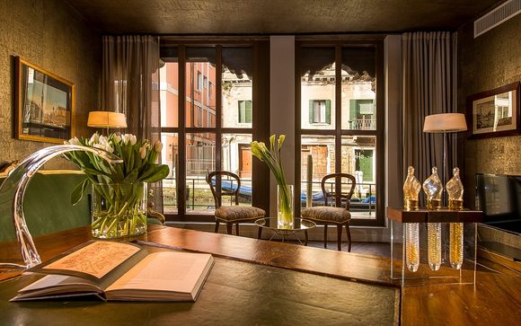 SHG Hotel Salute Palace Signature Collection 4*