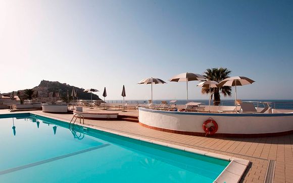 Hotel Pedraladda 4*