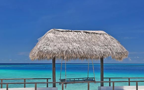 Makunudu Island Resort 4*