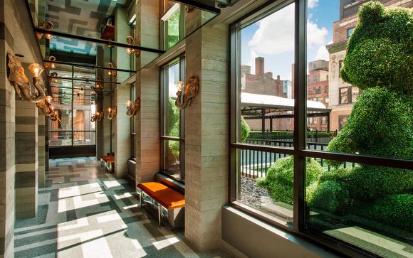 Moxy NYC Times Square 4*