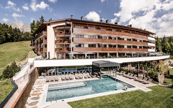 Josef Mountain Resort 4*