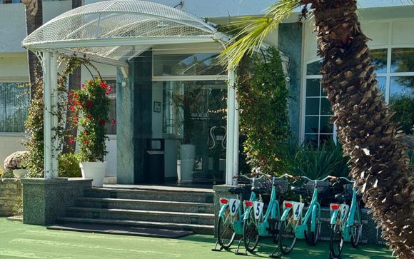 Hotel Riva del Sole 4*