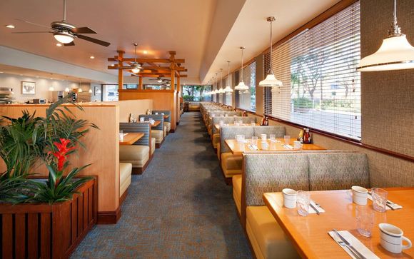 Sheraton Park Hotel at the Anaheim Resort 4*