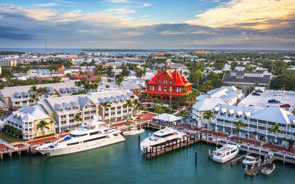 Included excursions and extras (depending on duration of stay)