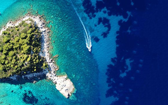 Optional excursions & extras