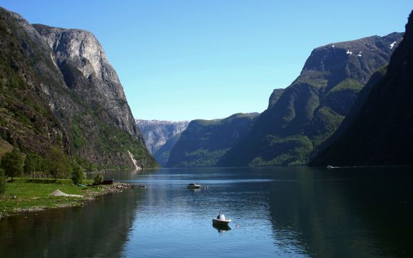 Optional excursions and extras