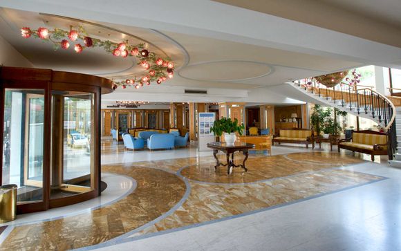 Grand Hotel Flora 4*