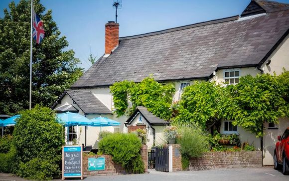 The Cricketers 4*