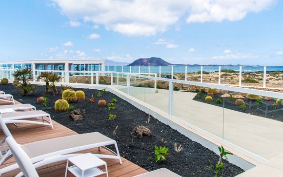 Hotel Boutique TAO Caleta Mar 4*