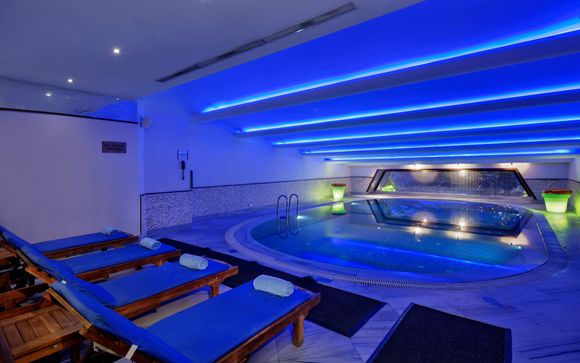 Crowne Plaza Istanbul Old City 5*