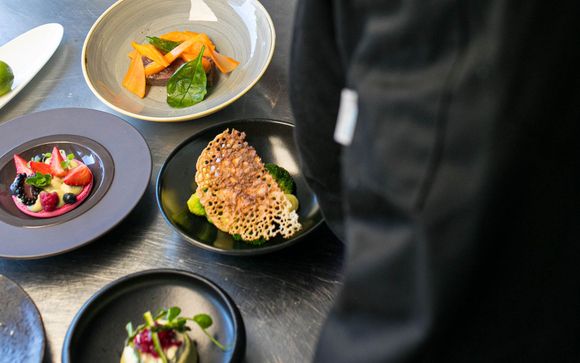 Bustronome Restaurant Experience in London