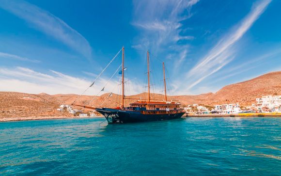 7-night sailing tour in the Cyclades