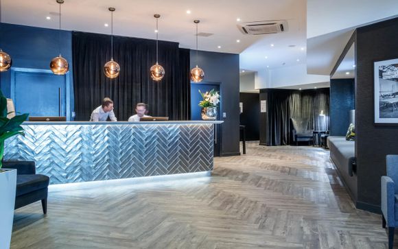 Samlesbury Hotel 4*