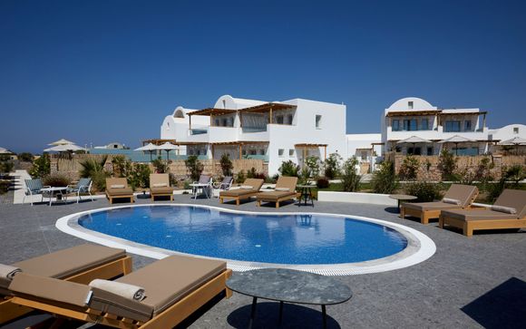 Sea Breeze Santorini Beach Resort, Curio Collection by Hilton 5*
