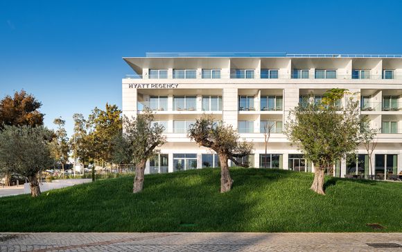 Hyatt Regency Lisbon 5*