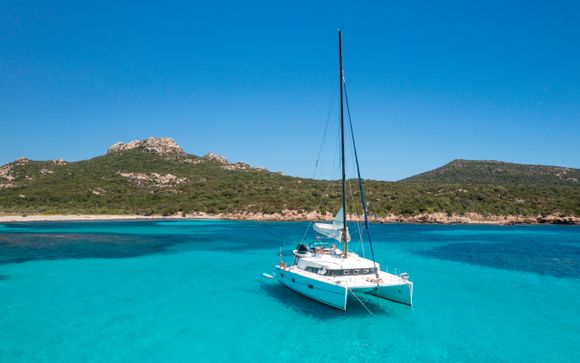 Welcome aboard the Catlante 600 Catamaran 