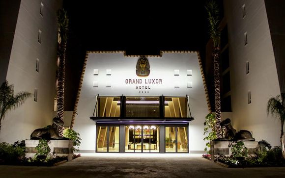 Grand Luxor Hotel 4*