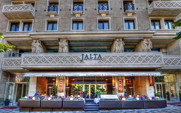Hotel Jalta 5*