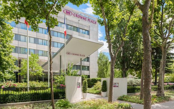Crowne Plaza Paris - Neuilly 4*