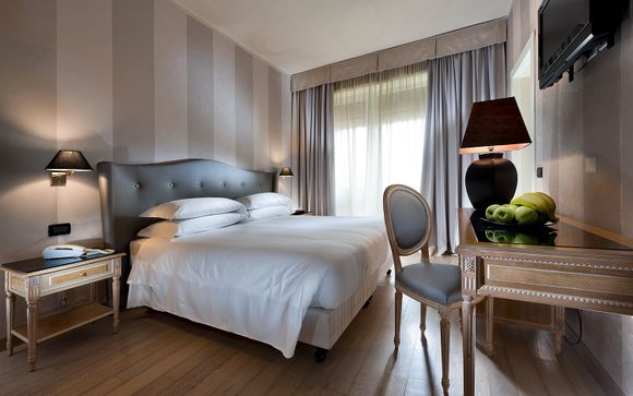 Enchanting Florence Escape with Included Walking Tour