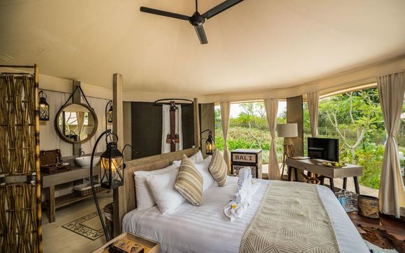 Menjangan Dynasty Resort 4*