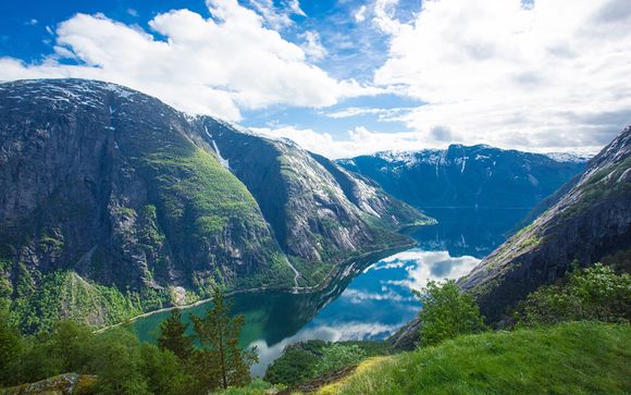 Spectacular Norwegian Fjords Fly And Drive Stavanger Up To 70 Voyage Prive