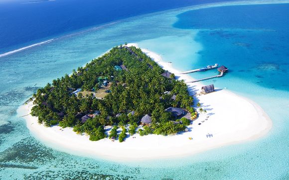 Angsana Velavaru 5*