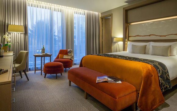 Clayton Hotel Chiswick 4*
