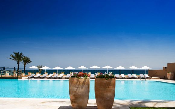 Beachfront Resort Close to Super Yacht Marina