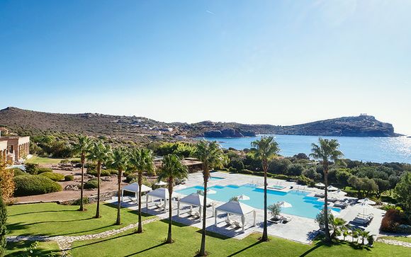 Beachfront Hotel on the Attica Riviera